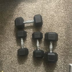 25lbs And 40lbs Dumbells 