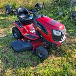 Craftsman Riding Lawn Mower Yt3000 21hp. 46inch.