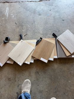 Vinyl planks