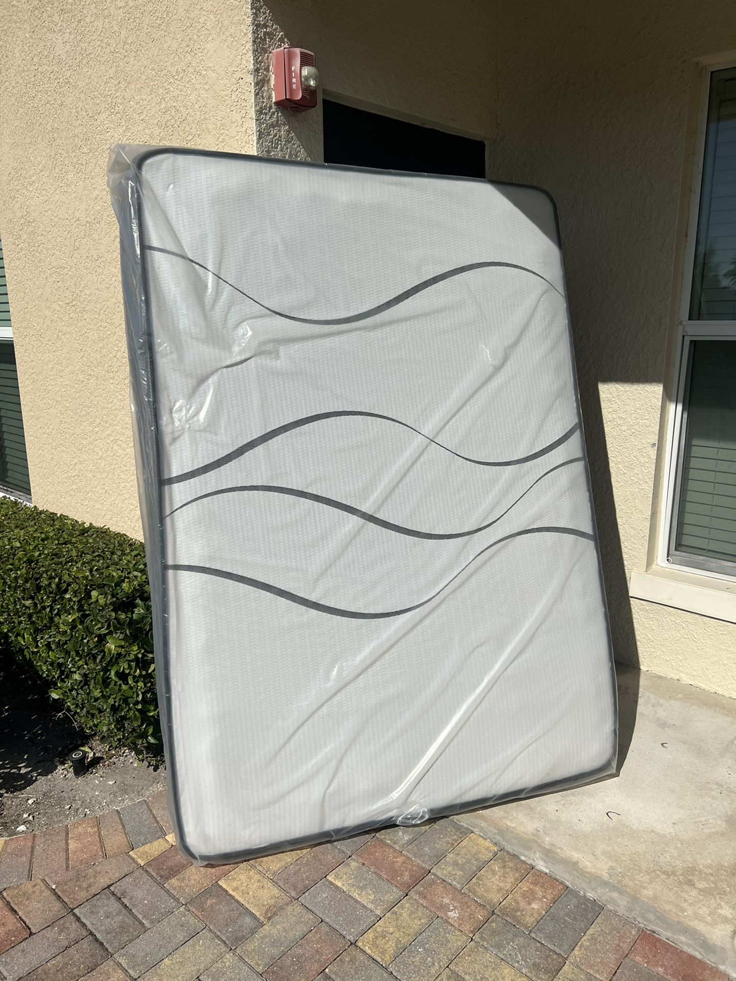 Mattresses: twin, full , queen regular , Colchon Nuevo Colchones plush or pillow top available cama bed mattress Furniture