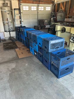 Heavy duty milk crates