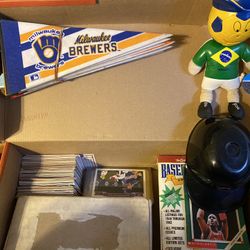 The Ultimate 80’s, 90’s Baseball Sports Collection. $120.