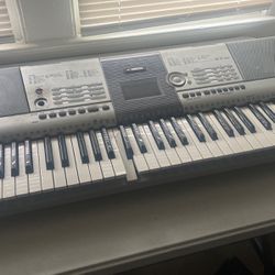 Yamaha PSR 295 Keyboard