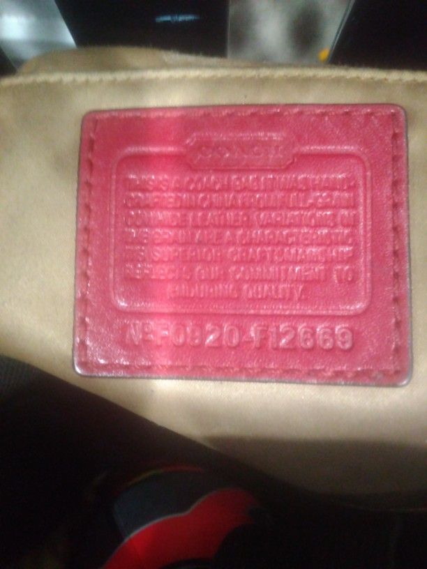 Vintage Coach Leather Purse 