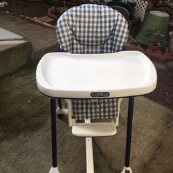 High chair On Wheels