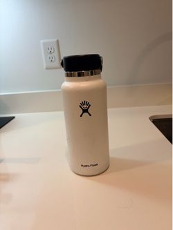 Custom hydro flasks