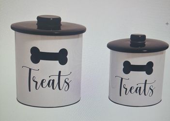Dog treat container