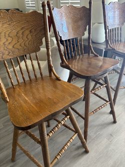 Bar chairs