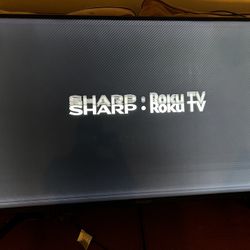 Roku 4k Smart TV 43” flickering For Parts Or If You Don’t Mind 