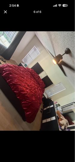 Bedroom set