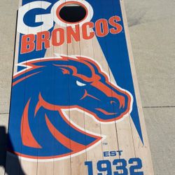 YouTheFan NCAA Boise State Broncos 2’ x 4’ Cornhole Game