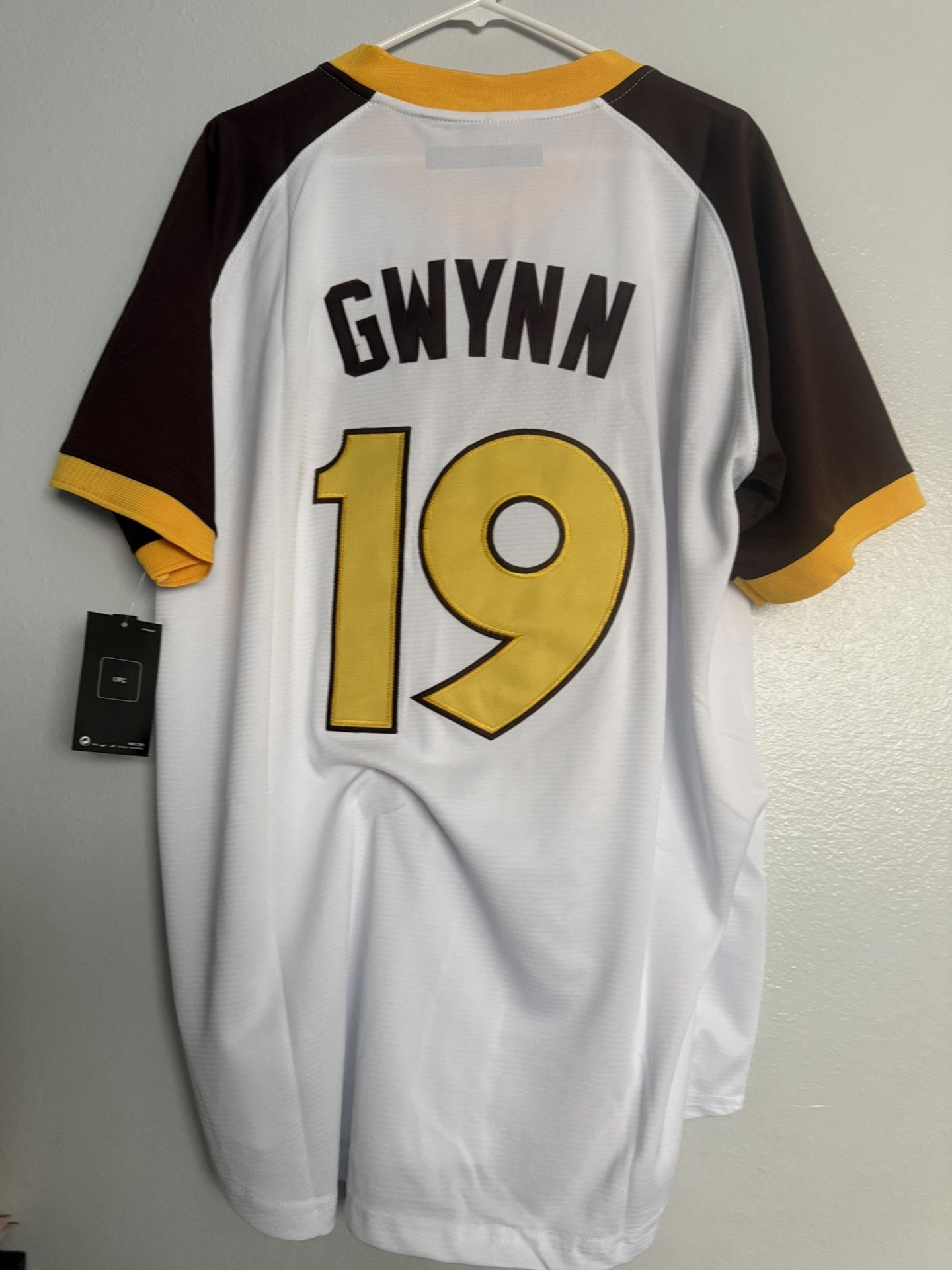 Tony Gwynn San Diego Padres White Home Cooperstown Collection Player Jersey
