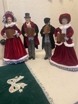 18 inch Christmas Carolers set of 4
