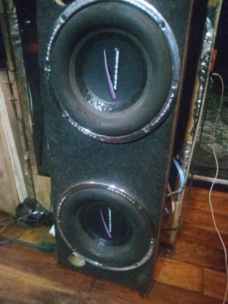 (2) Audiobahn 10" 600w AW1000Q Quad Voice Coil Competition Subwoofers With Enclosure
