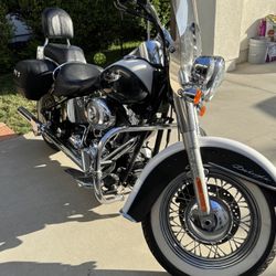 2008 Harley Davidson Softail Deluxe FLSTN - Only 5,665 Original Miles!