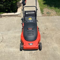 Black & Decker Lawnmower