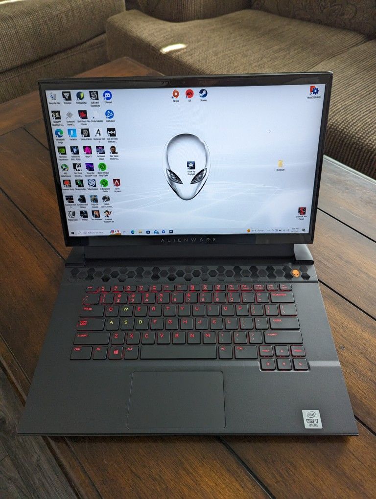 Alienware M15 R3
