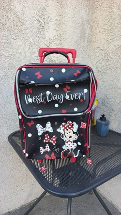 Minnie Mouse kid’s luggage
