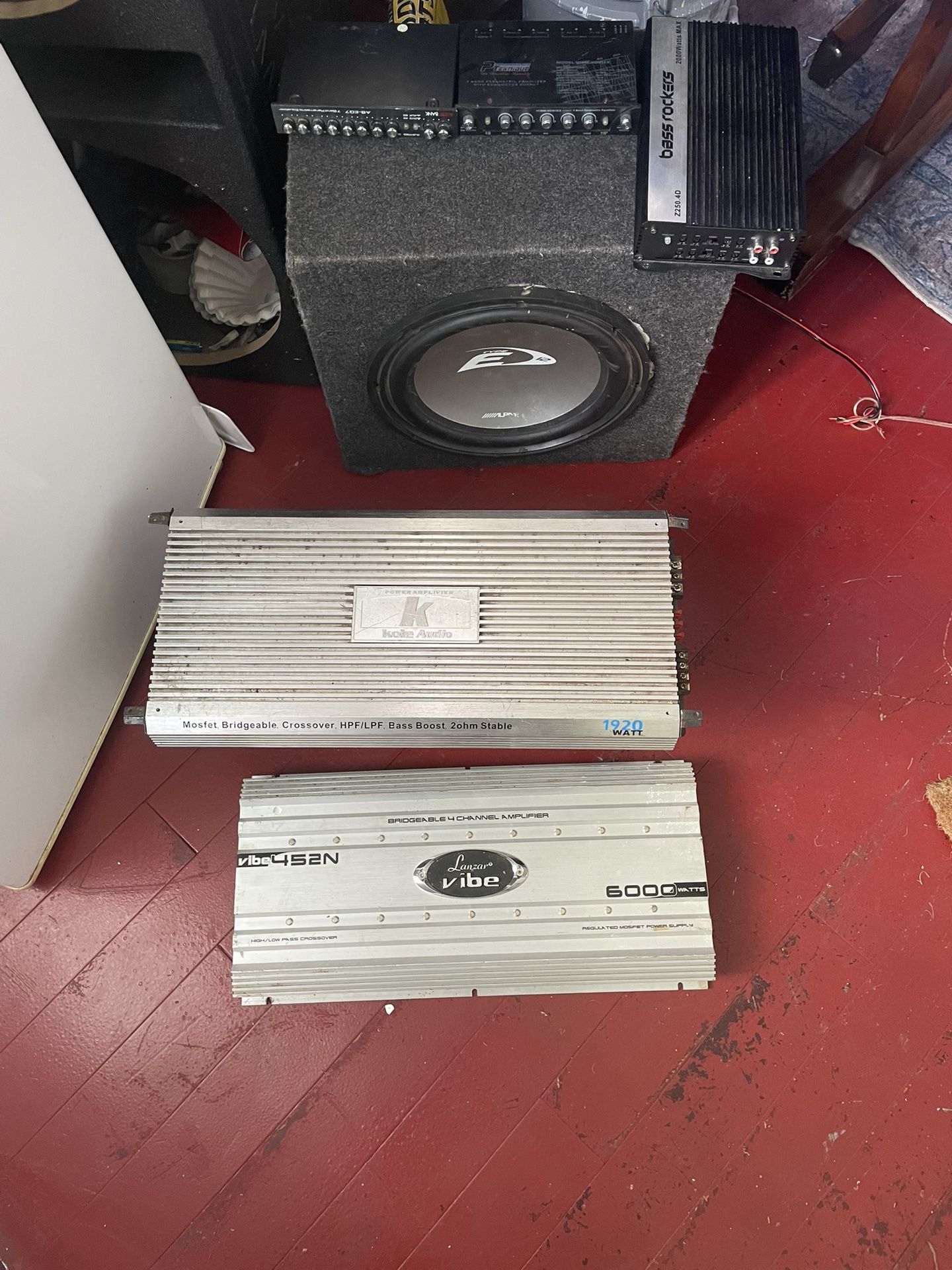 Car stereo stuff for sale