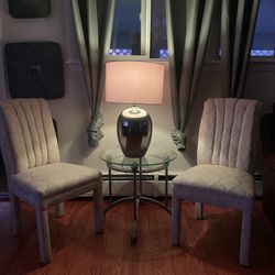 Elegant Off White Chairs 