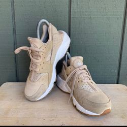 Nike Air Huarache Run Women's Running Shoes Wheat Sneakers AA0524-200 Size 6.5