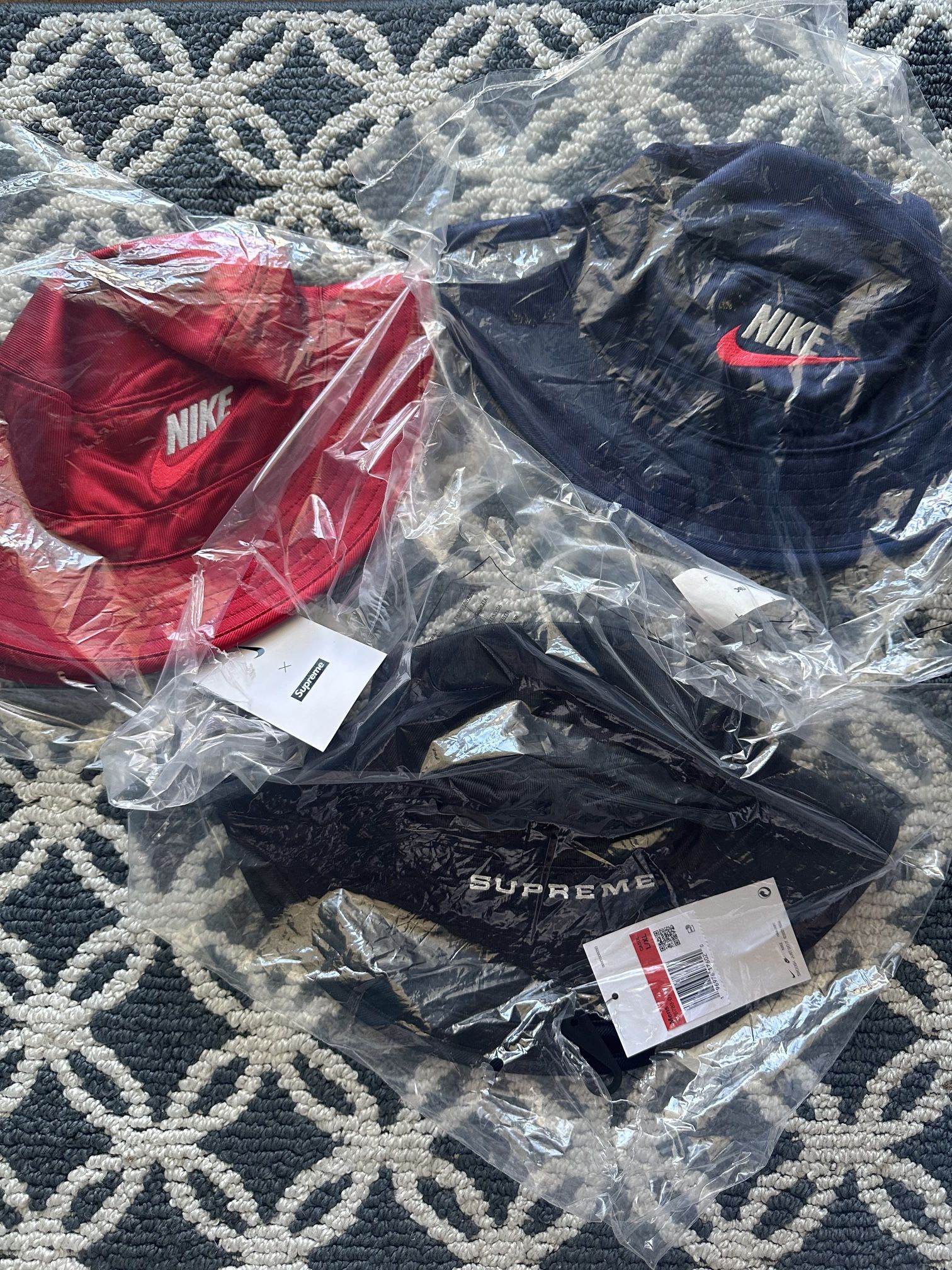 Supreme Nike Bucket Hats L/XL