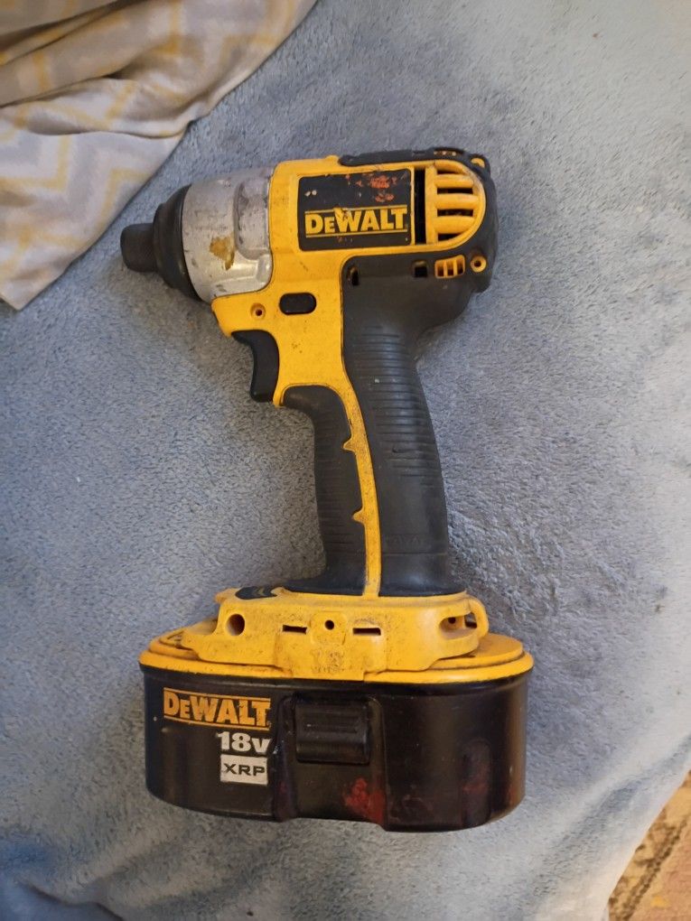 DeWalt Drill 