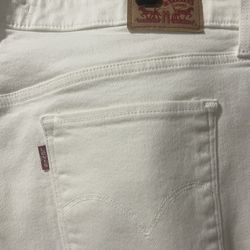 Levi’s 311 Shaping Skinny Jean