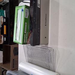 Food Saver Shrink Wraps Vacuum Seals Food To Freeze