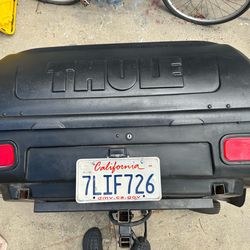 Thule Transporter hitch cargo box