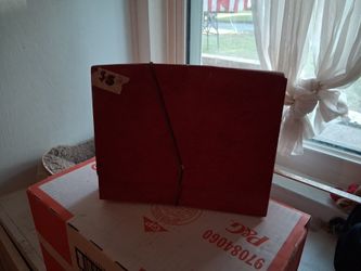 Red file envelope