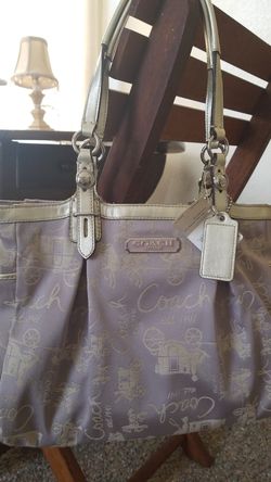 Woman purse