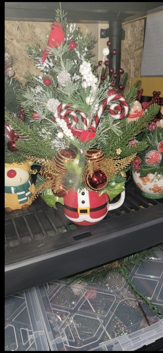 Christmas Santa Artificial Floral Arrangement