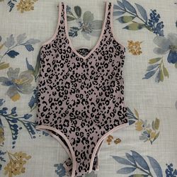 Women’s bodysuit top