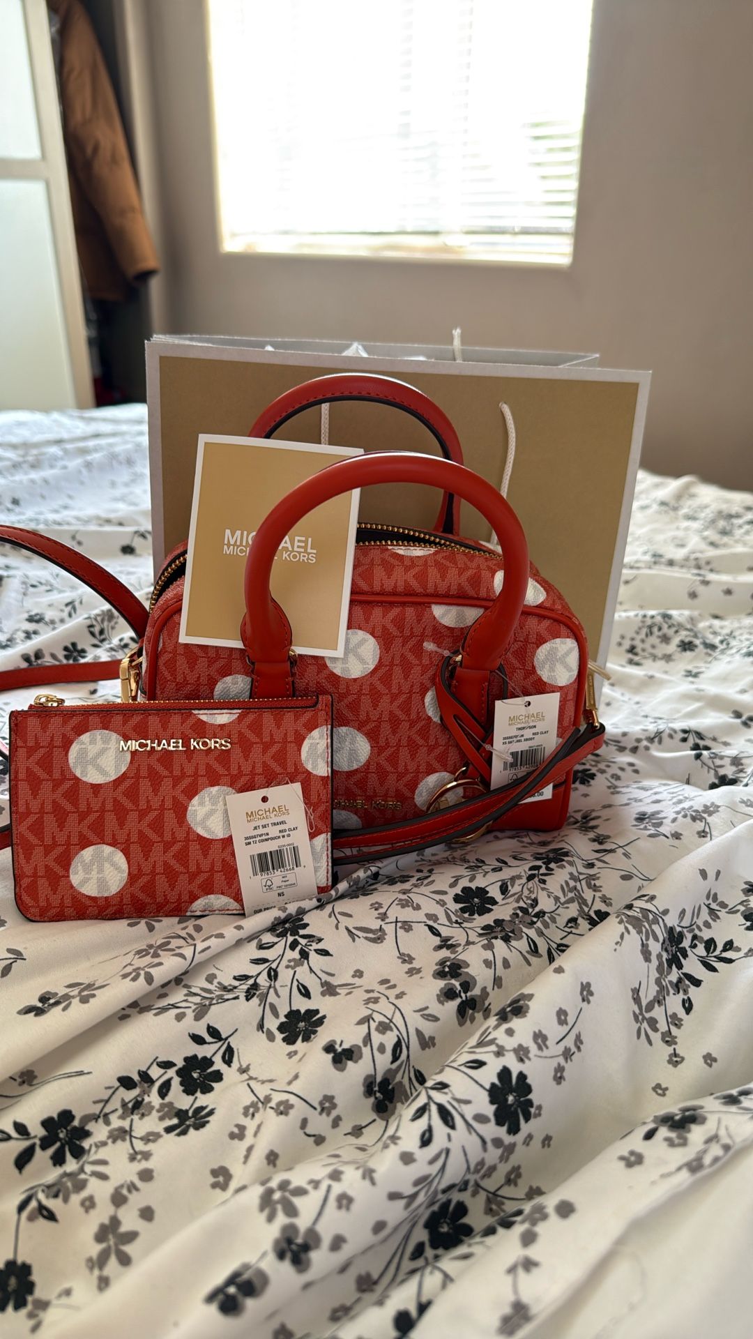Brand New Michael Kors Purse And Wallet 