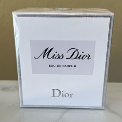 Miss Dior Perfume