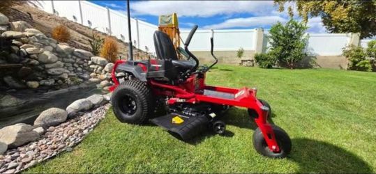 Podadora Troy-Bilt Mustang Z42 Zero Turn -- Troy-Bilt Mustang Z42 Zero Turn Mower