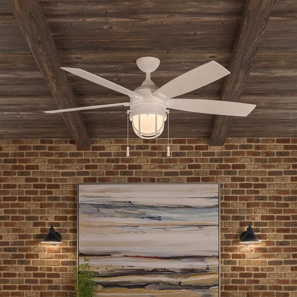 Hampton Bay Seaport 52 in. LED Indoor/Outdoor White Ceiling Fan NEW