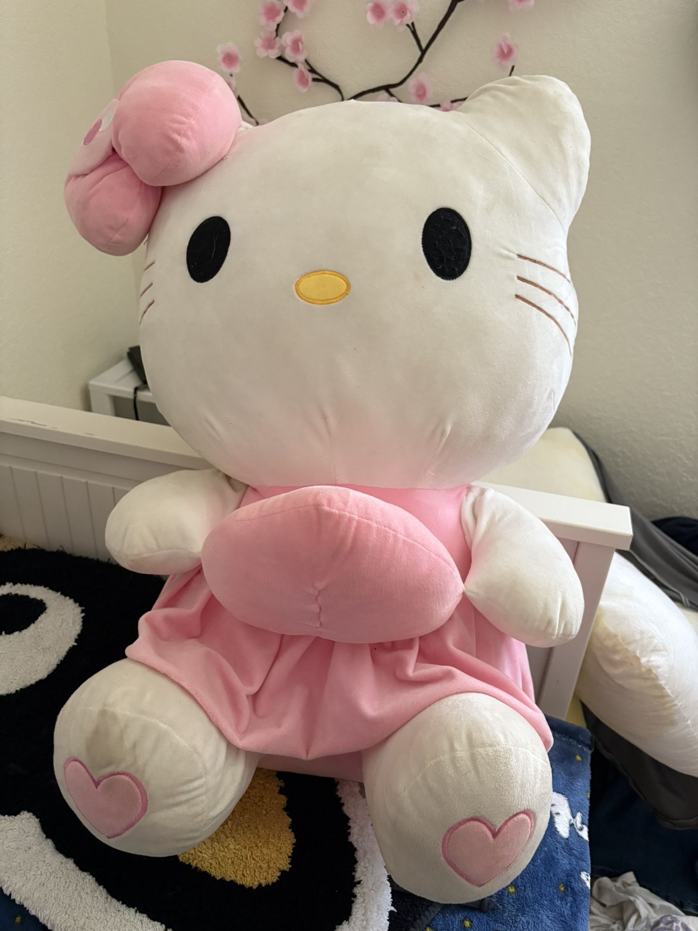 giant hello kitty plush