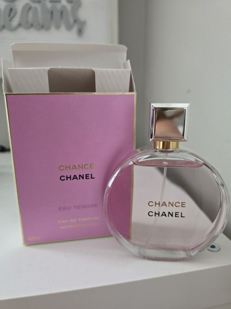 $125 – NEW CHANEL CHANCE EAU TENDRE (3.5 oz)