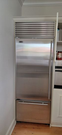 Zub Zero refrigerator & freezer