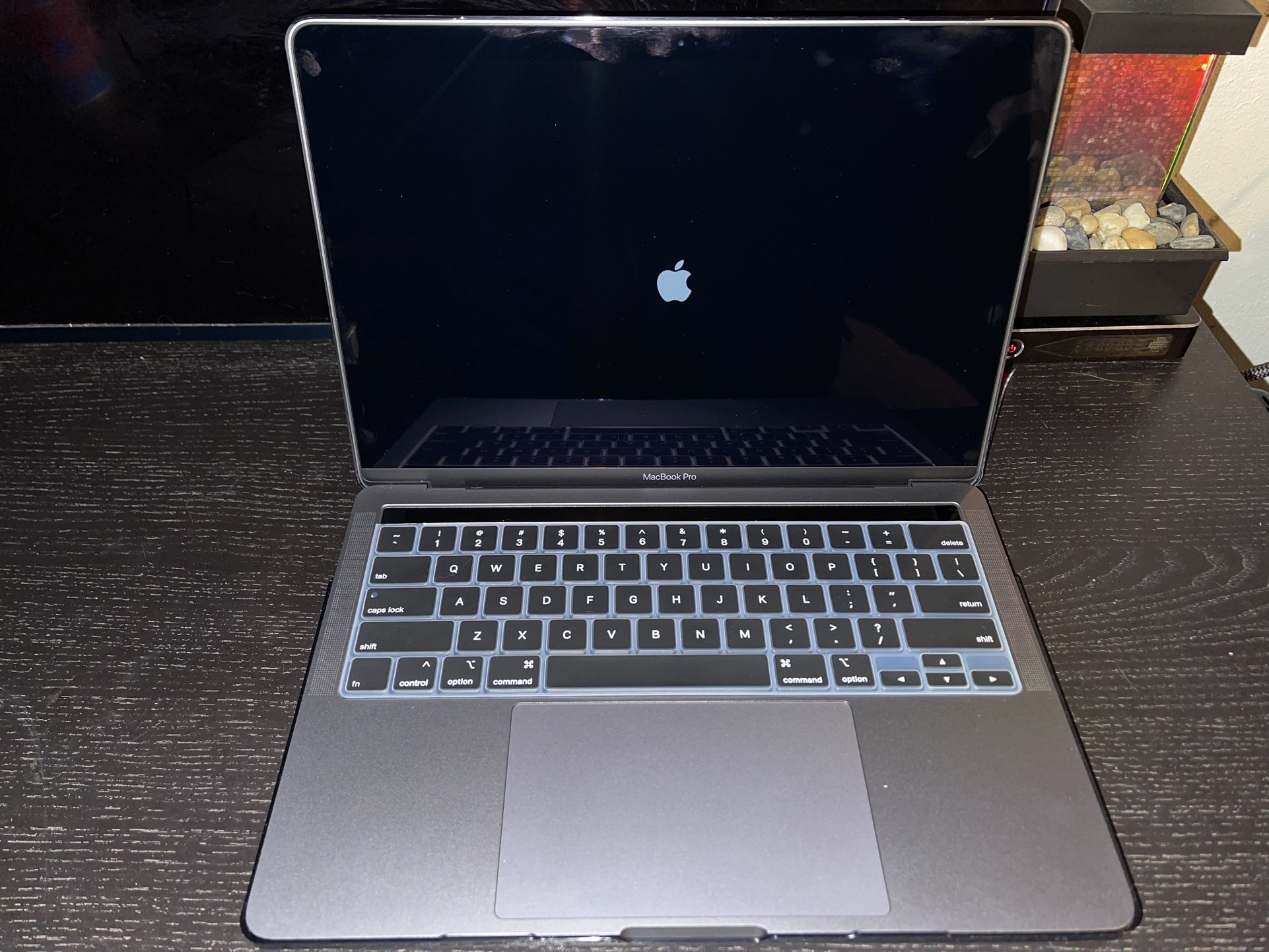BRAND NEW 2019 MacBook Pro with 1.4GHz Intel Core i5 (13 inch, 8GB RAM, 128GB SSD Storage) - Space Gray.