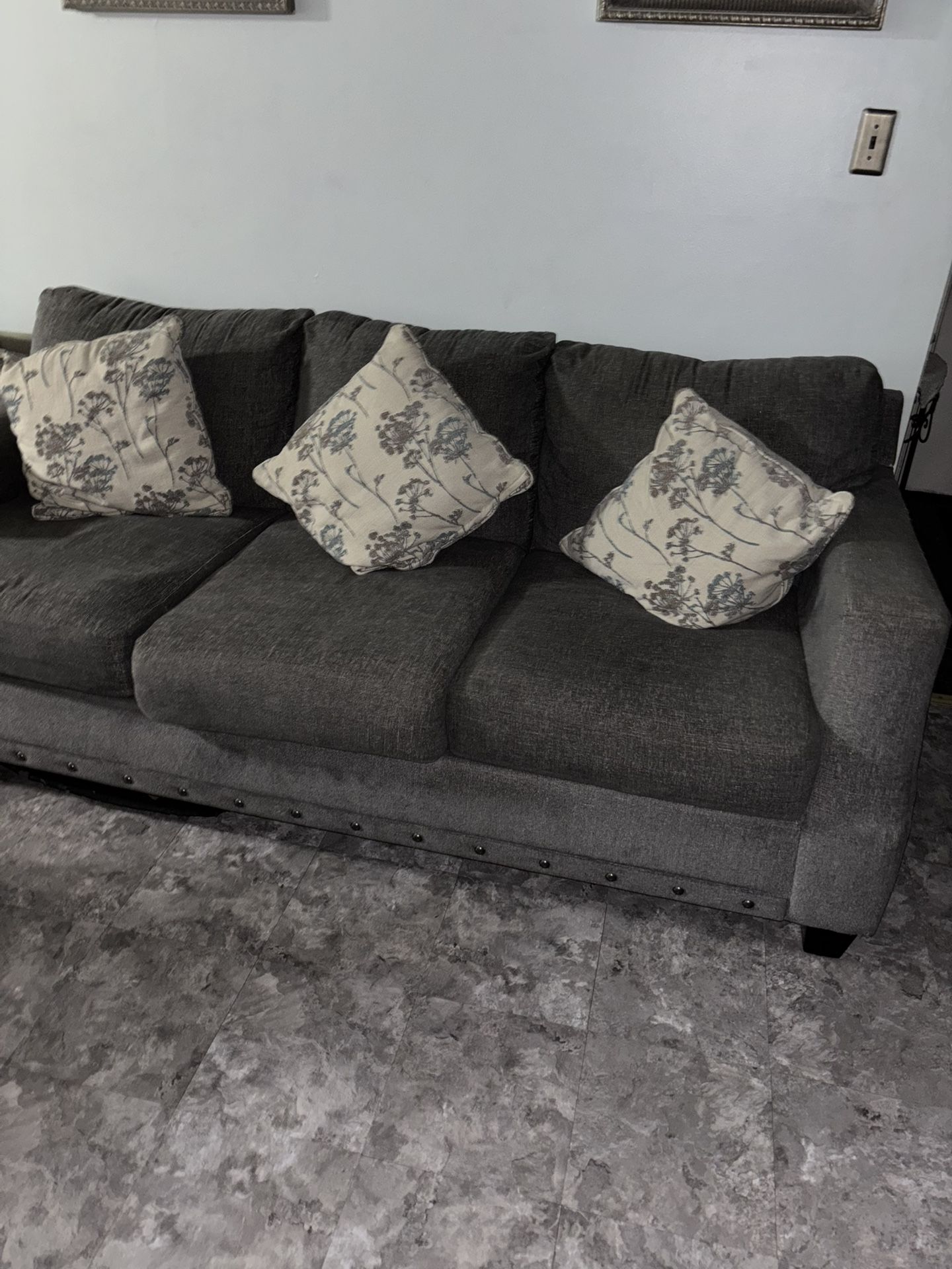 Broyhill Alexandria Grey Chenille Sofa
