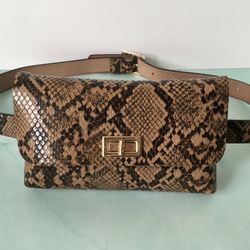 Belt Bag/Waist Pack