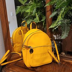 💛Guess Purse Backpack💛