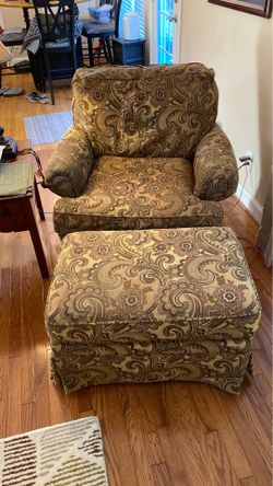 Lillian club car and Ottoman