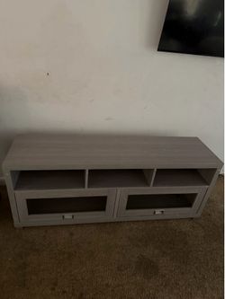 Tv stand
