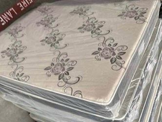 Deluxe brand Queen size set