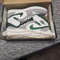 Air JORDAN 1 Size 13