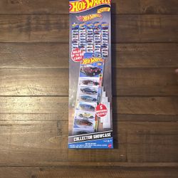 Hot Wheels - Collector Showcase -